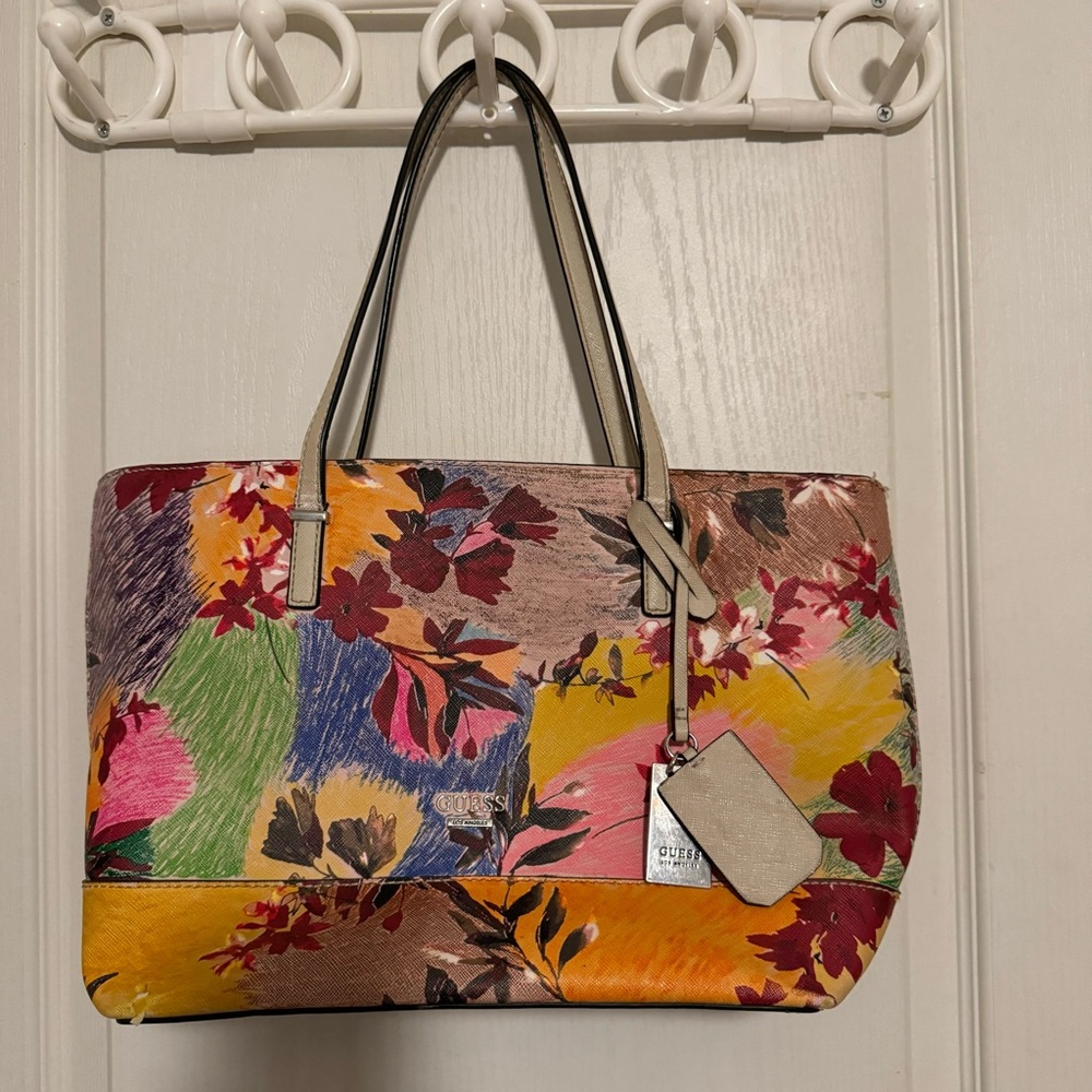 🔥 Guess handbag